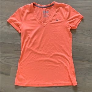 Nike workout top